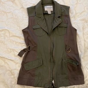 American Rag woman’s green & red vest